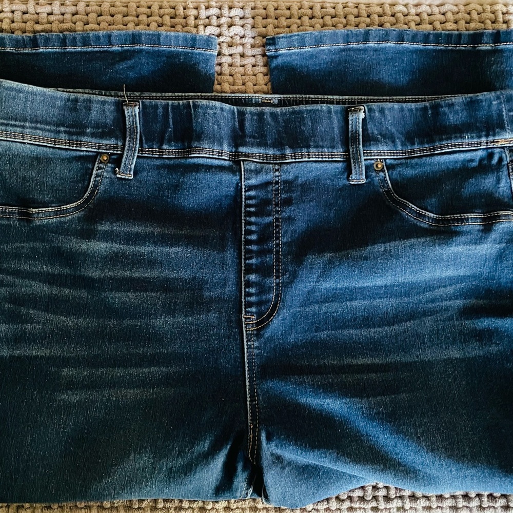 Terra & Sky Classic Blue Women's Flare Jeans